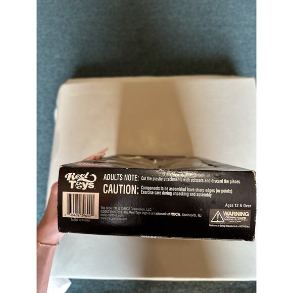 REEL TOYS THE CROW 1:6 SCALE 12” ERIC DRAVEN FIGURE WITH SOUND RARE COLLECTIBLE - Picture 6 of 8